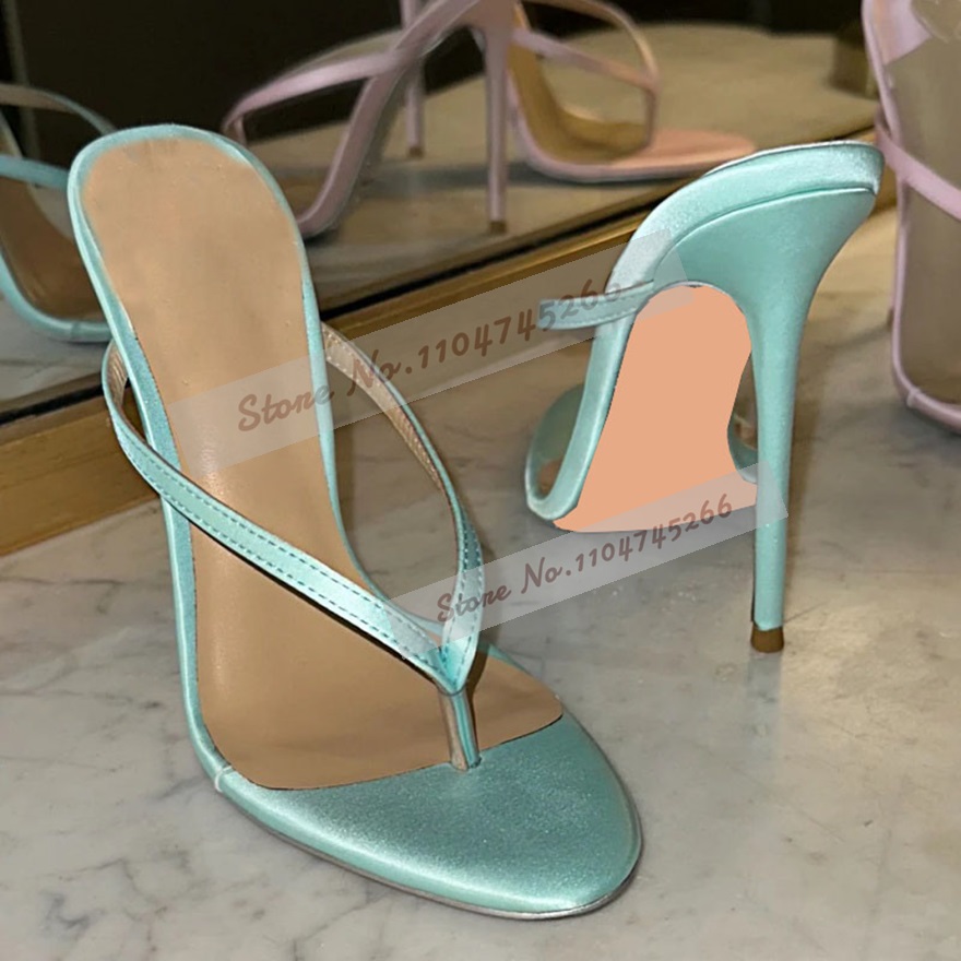 Sepatu hak tinggi model mules  - Slip Dress Satin ulasan dan harga