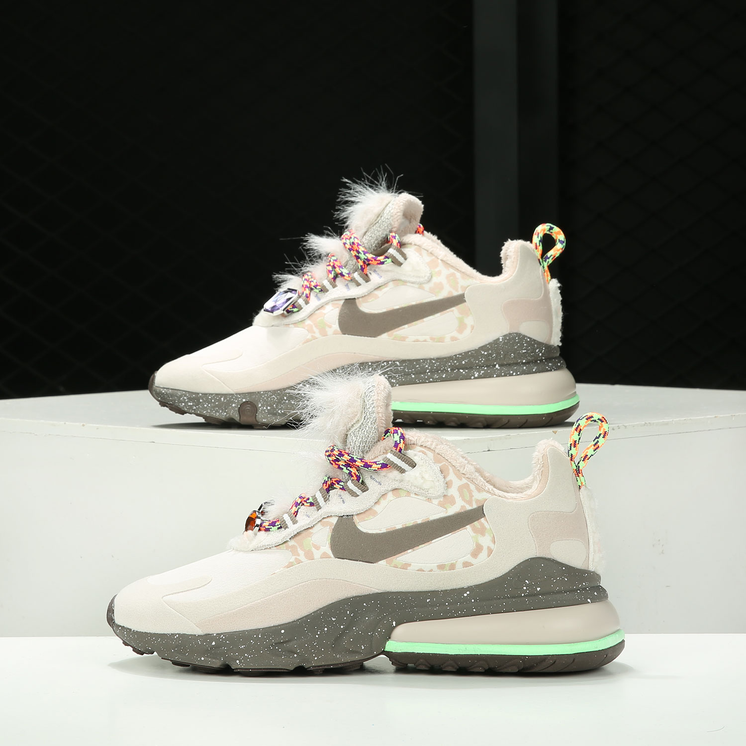 Sepatu Lari Latihan Berbantala - Nike Shoes Air Max 270 ulasan dan harga